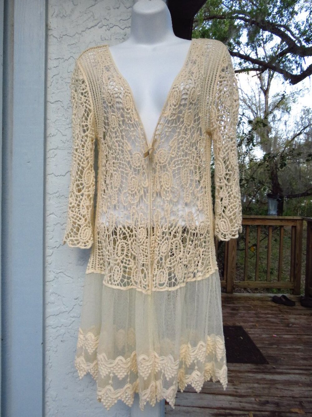 Womens Large Crochet Coverlet open front Beach Evening NWT